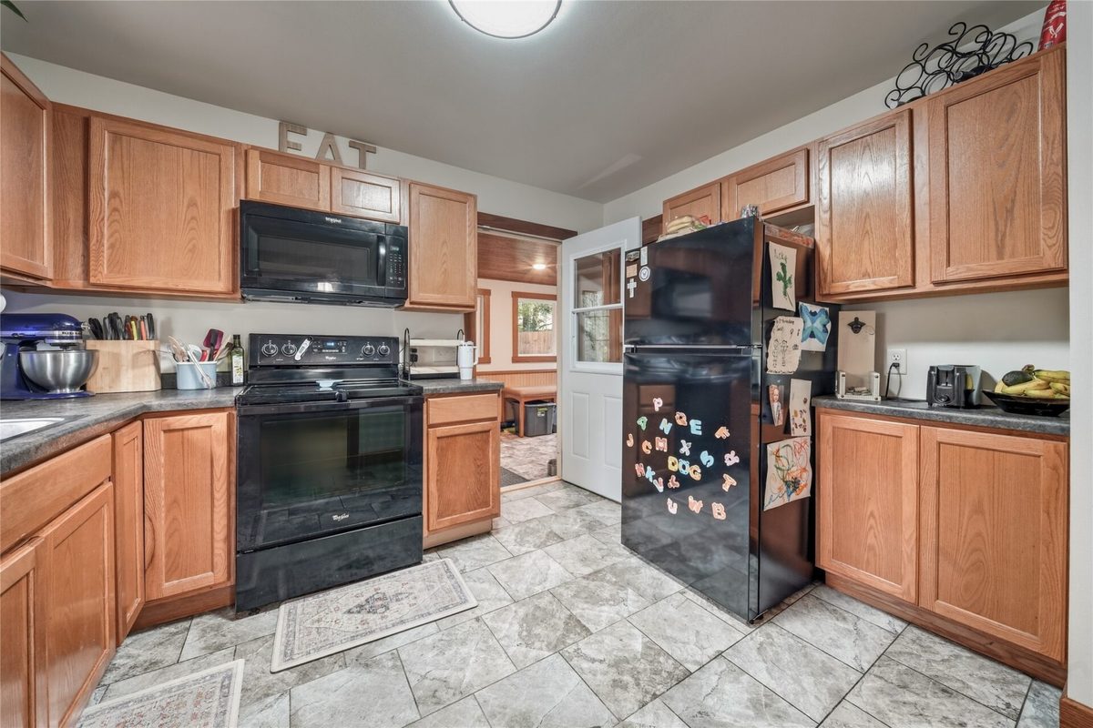 1548 Bellevue Avenue, Eau Claire WI 54703 - Residential house for sale - MLS #1605073 - image12