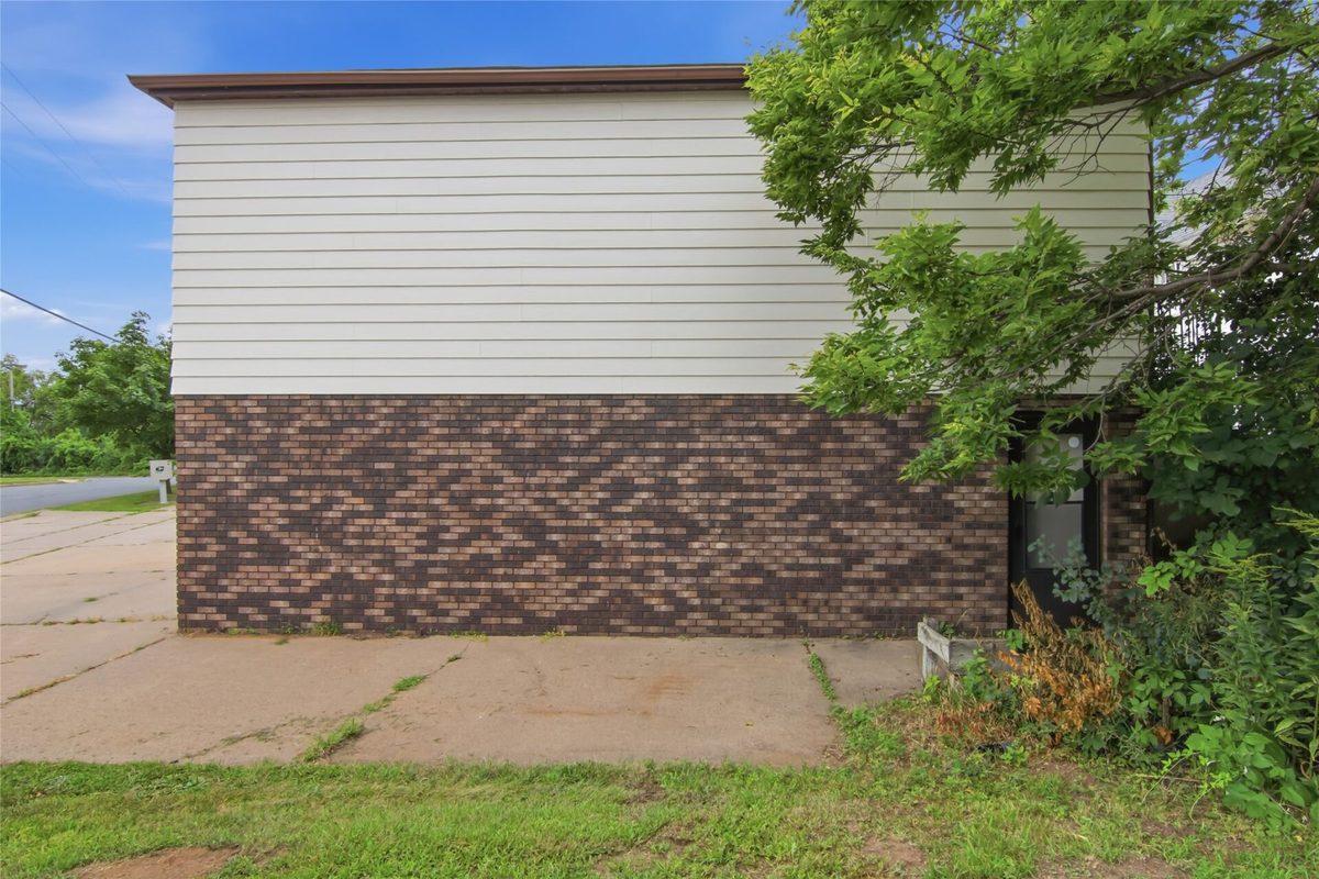 303 Talmadge Street, Eau Claire WI 54701 - ResidentialIncome house for sale - MLS #1604244 - image36