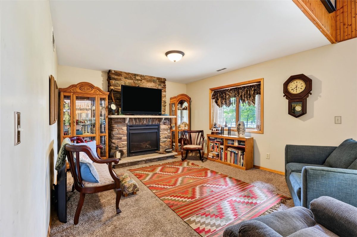 318 Wennenberg Shore Drive, Shell Lake WI 54871 - Residential house for sale - MLS #1603523 - image15
