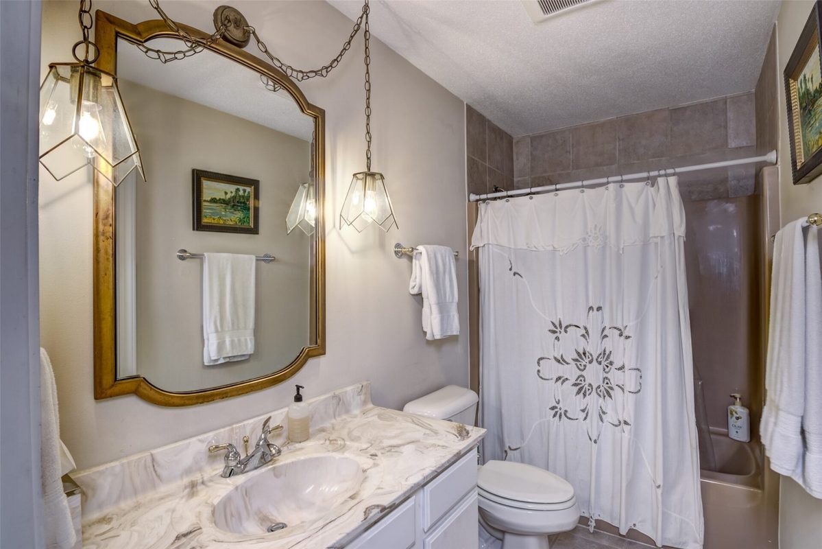 3712 Timber Trails Court, Eau Claire WI 54701 - Residential house for sale - MLS #1605853 - image35