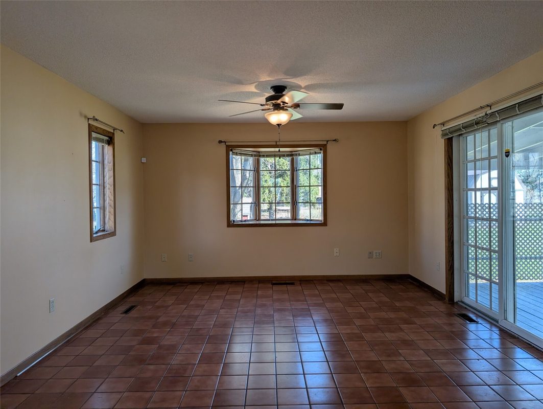 1521 6th Avenue Menomonie WI 54751 — photo 17