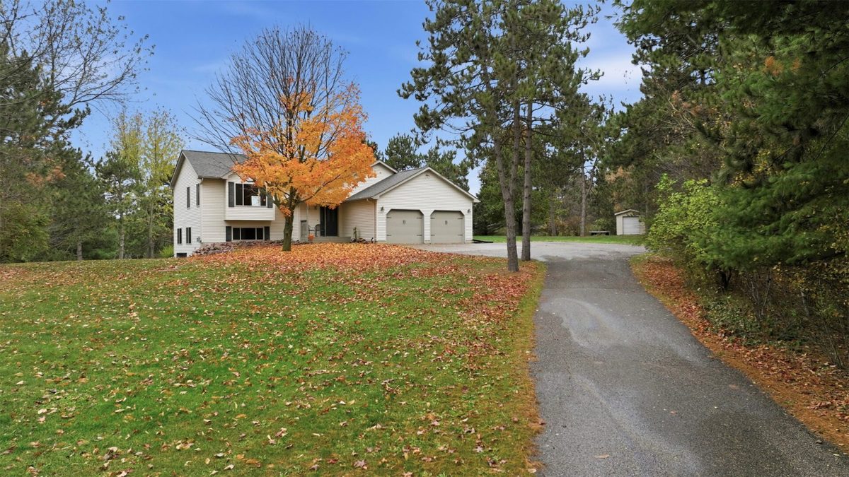 6955 957th Street, Elk Mound WI 54739 - Residential house for sale - MLS #1606135 - image2