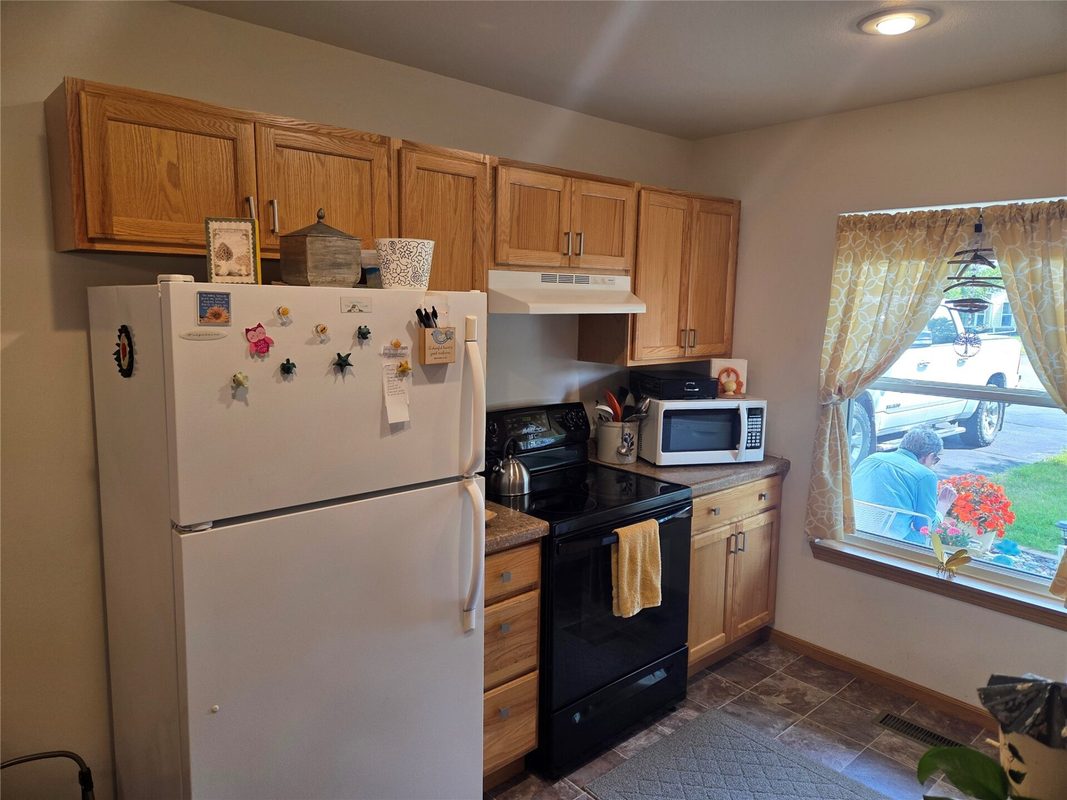 107 Pine Ridge Drive, Turtle Lake WI 54889 - Residential house for sale - MLS #1603907 - image16