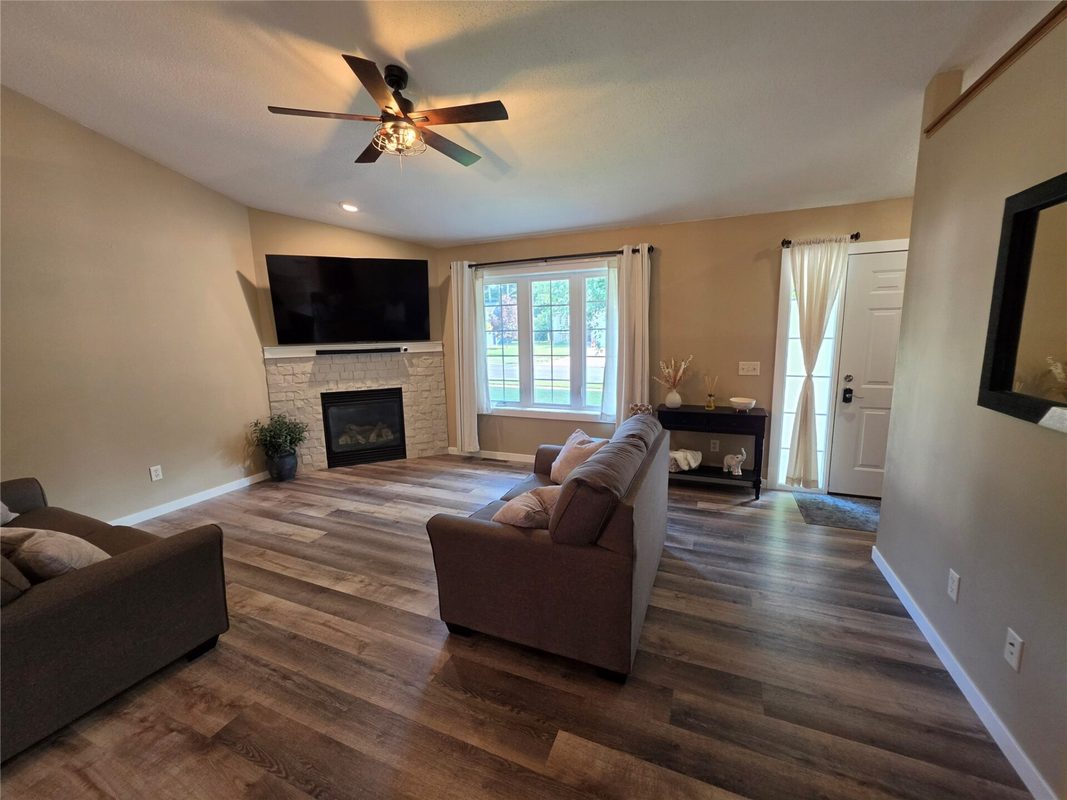 4508 Springfield Drive, Eau Claire WI 54701 - Residential house for sale - MLS #1605006 - image9