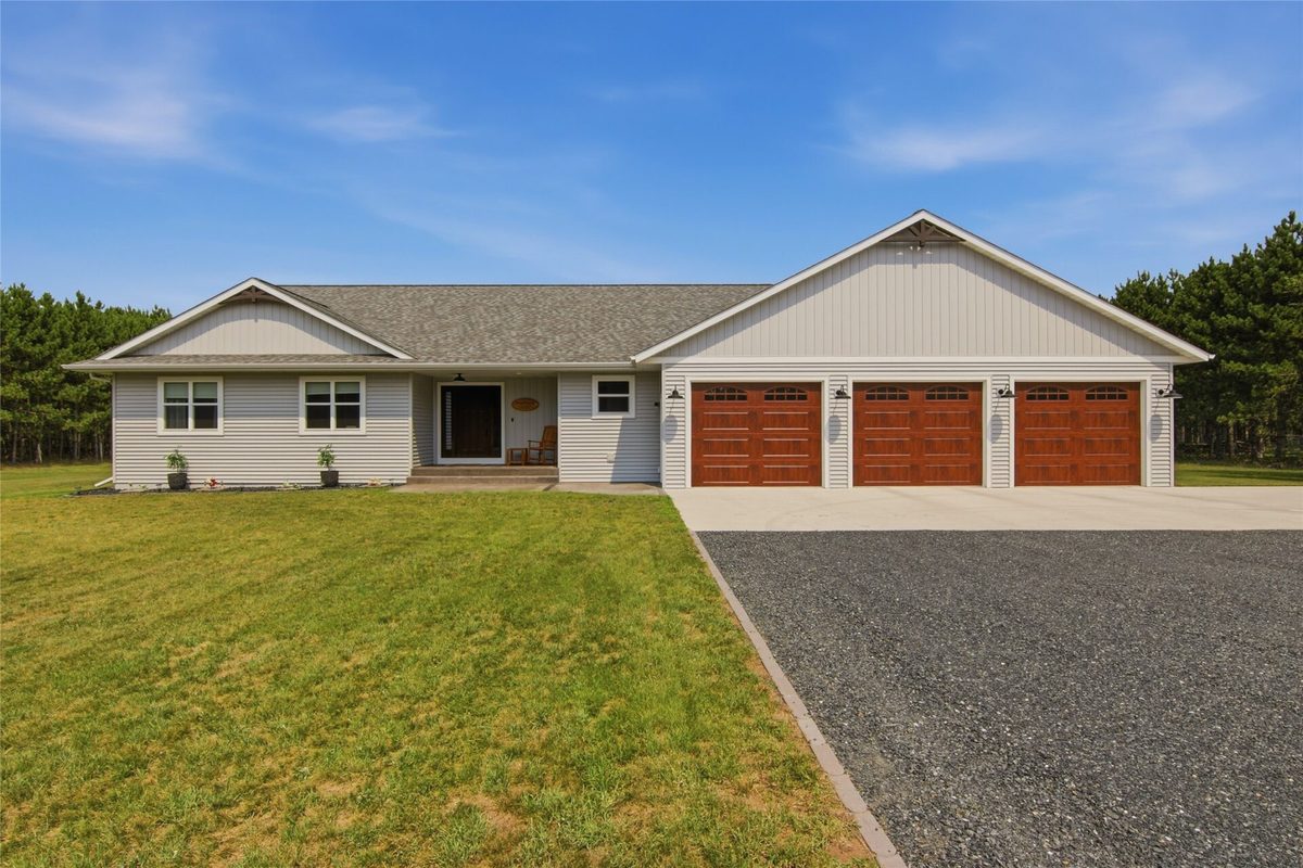 11140 40th Avenue, Chippewa Falls WI 54729 - Residential house for sale - MLS #1604389 - image2
