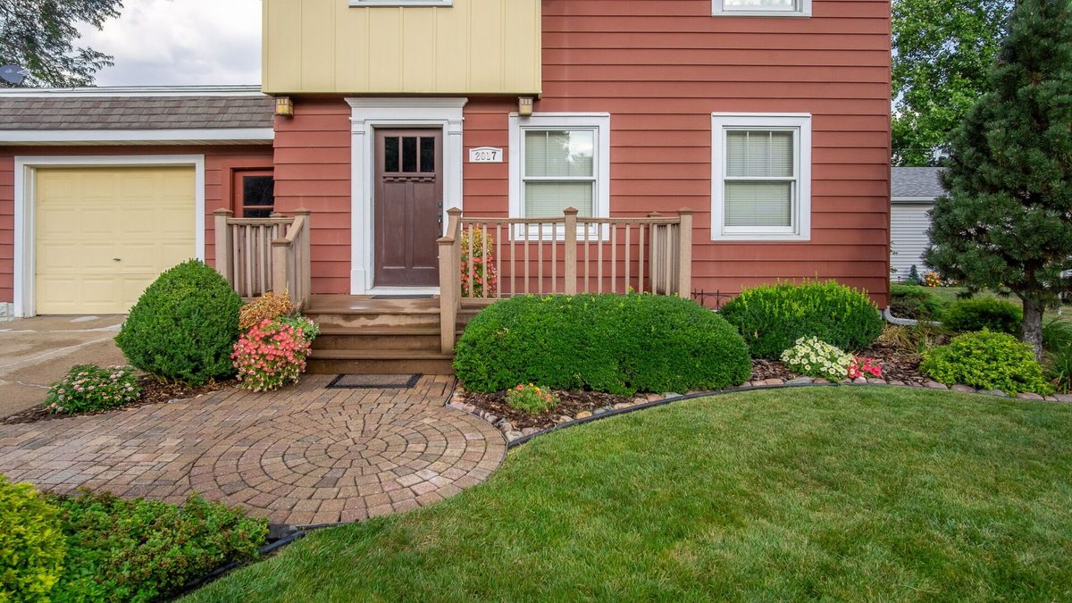 2017 11th Street, Eau Claire WI 54703 - Residential house for sale - MLS #1605275 - image3
