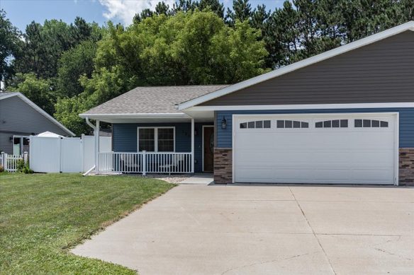 125 Amber View Street, Menomonie WI 54751 - Residential house for sale - MLS #1603225 - image1