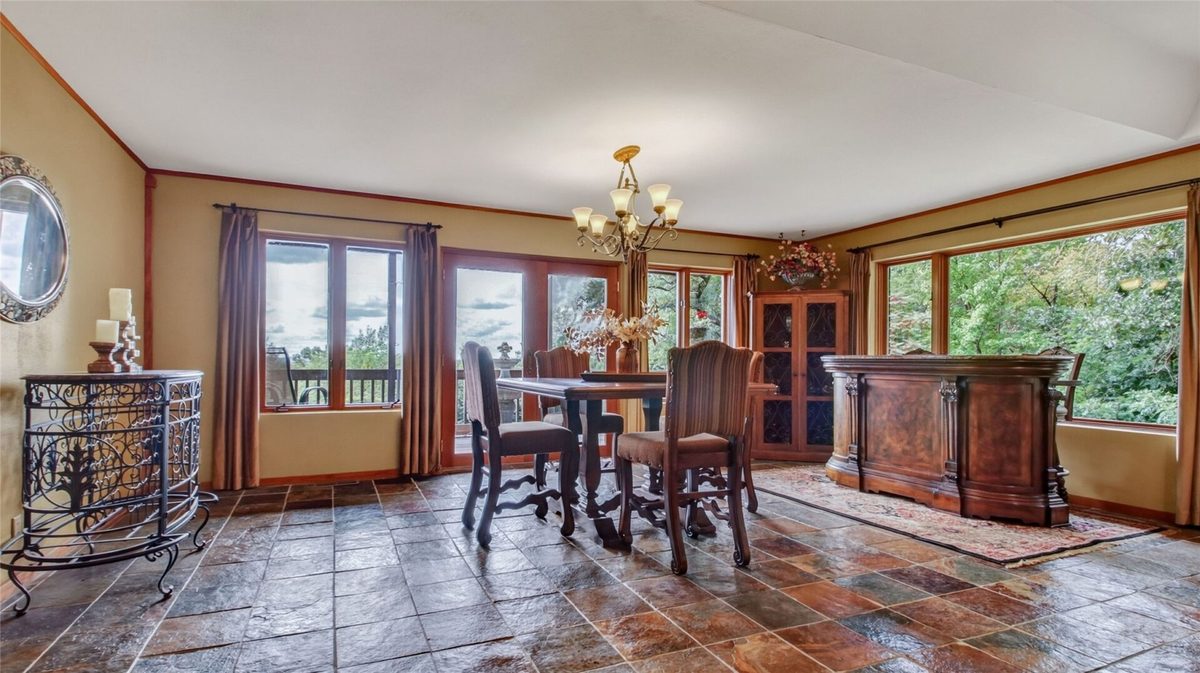 E445 Woodridge Drive, Eau Claire WI 54701 - Residential house for sale - MLS #1605347 - image10