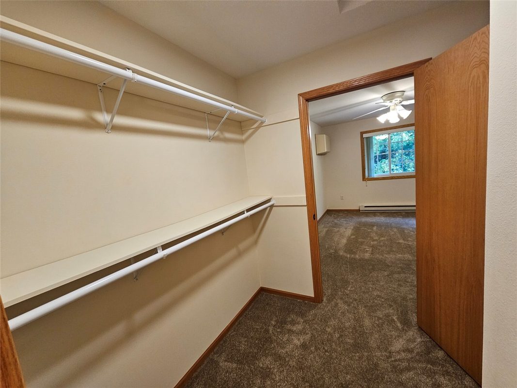 3330 Robin Meadows Lane, Eau Claire WI 54701 - Residential house for sale - MLS #1605117 - image15