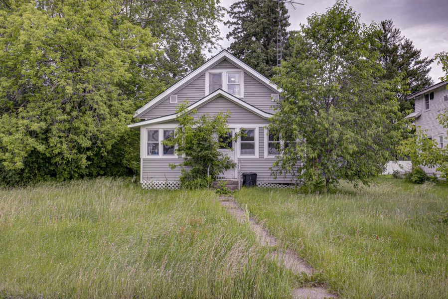 426 Maple Avenue