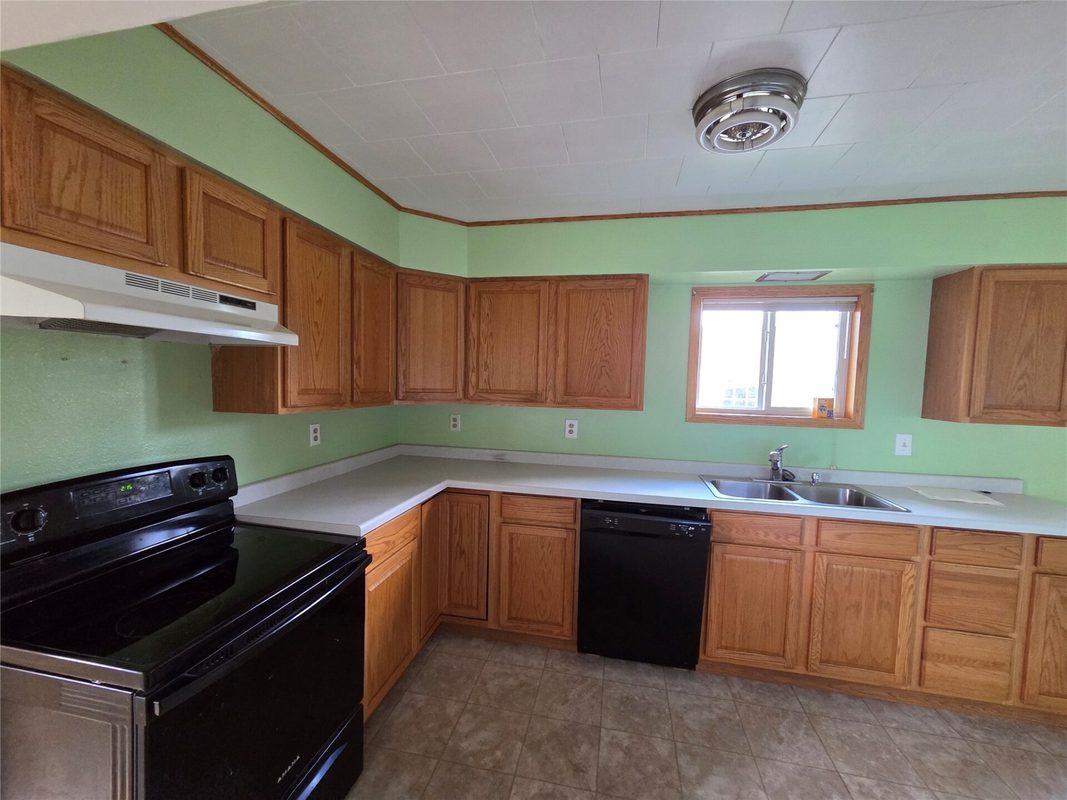 W5587 Davlin Street, Sheldon WI 54766 - Residential house for sale - MLS #1605182 - image11