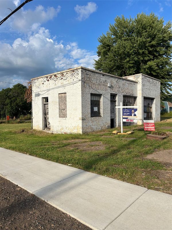 401 Maple Street, Stanley WI 54768 - CommercialSale house for sale - MLS #1604745 - image2