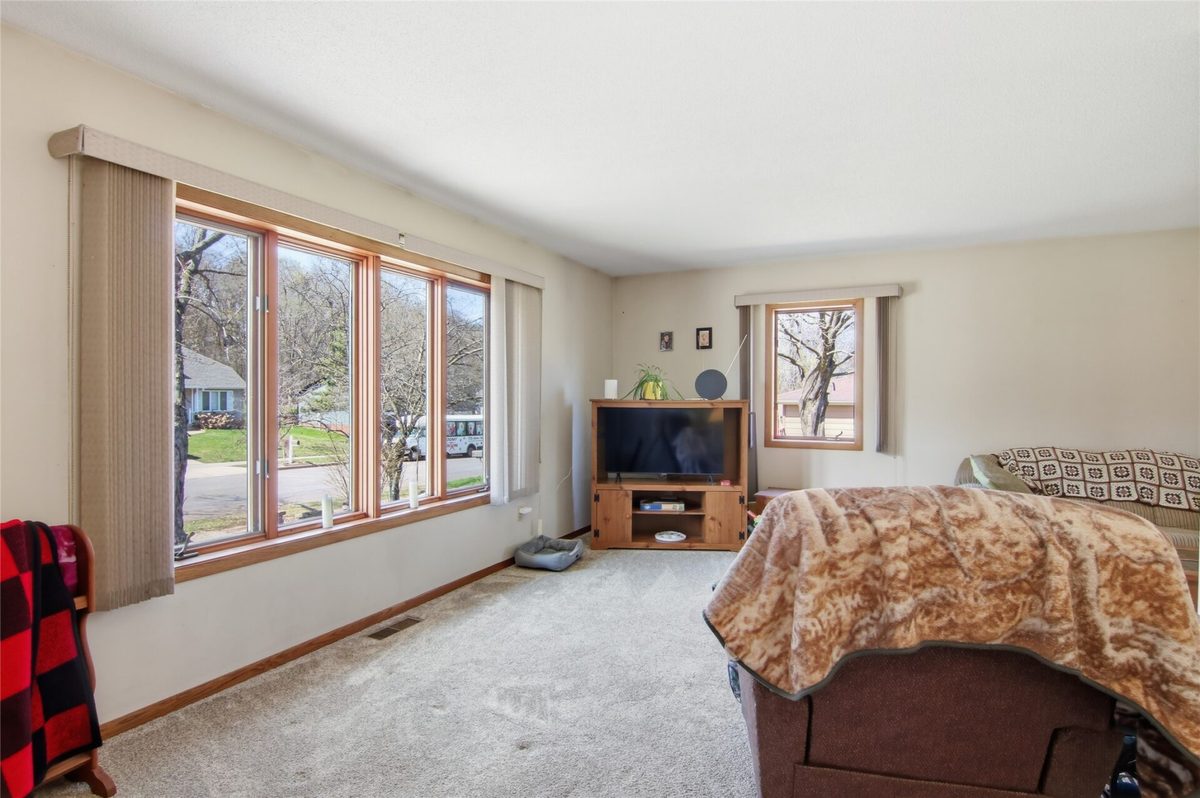 Residential at 2107 15th Street, Eau Claire, WI 54703 — photo 8