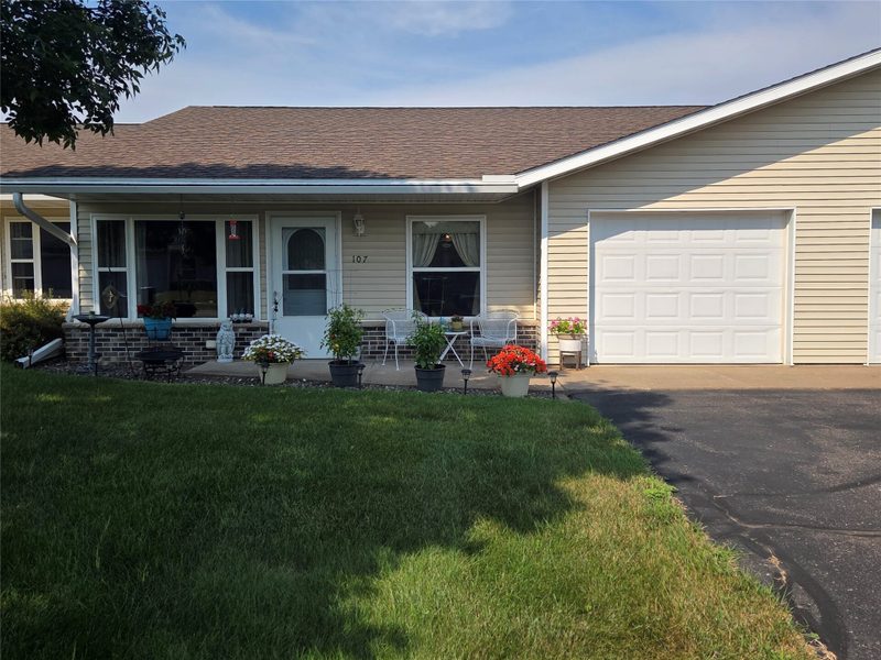 107 Pine Ridge Drive