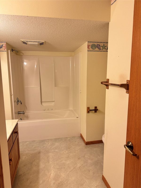 Residential at 945 Cambridge Court, Altoona, WI 54720 — photo 29