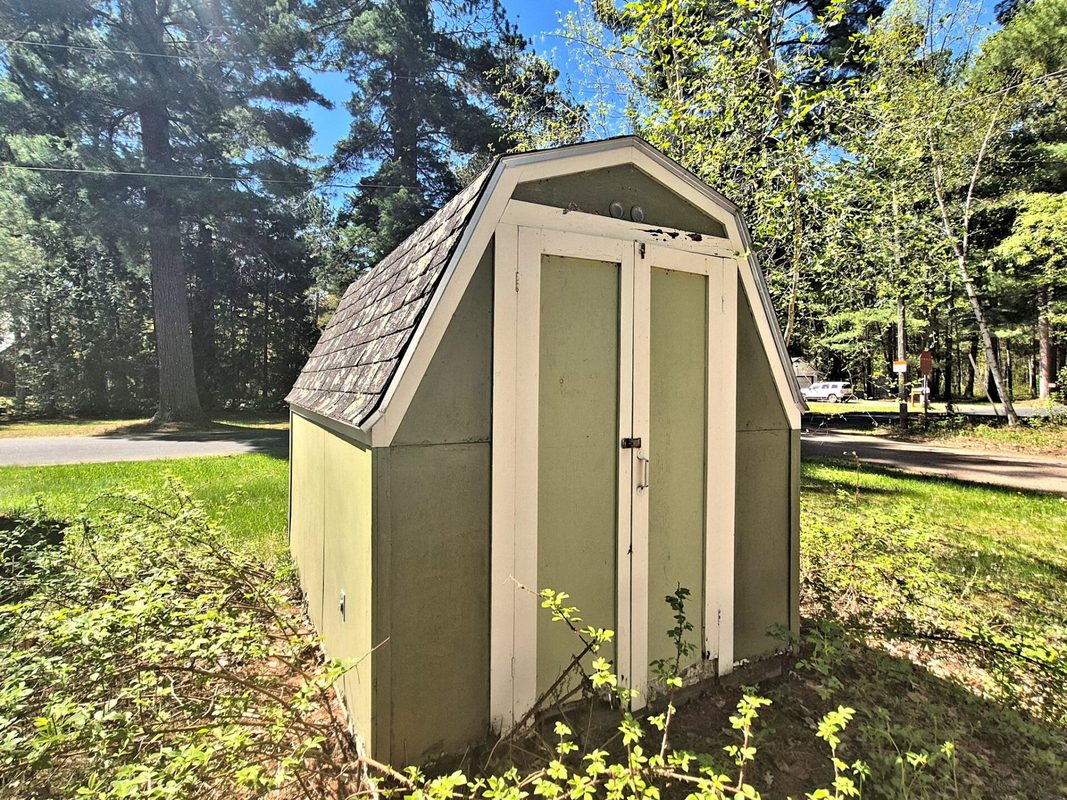 14306 W Pine Street, Hayward, WI