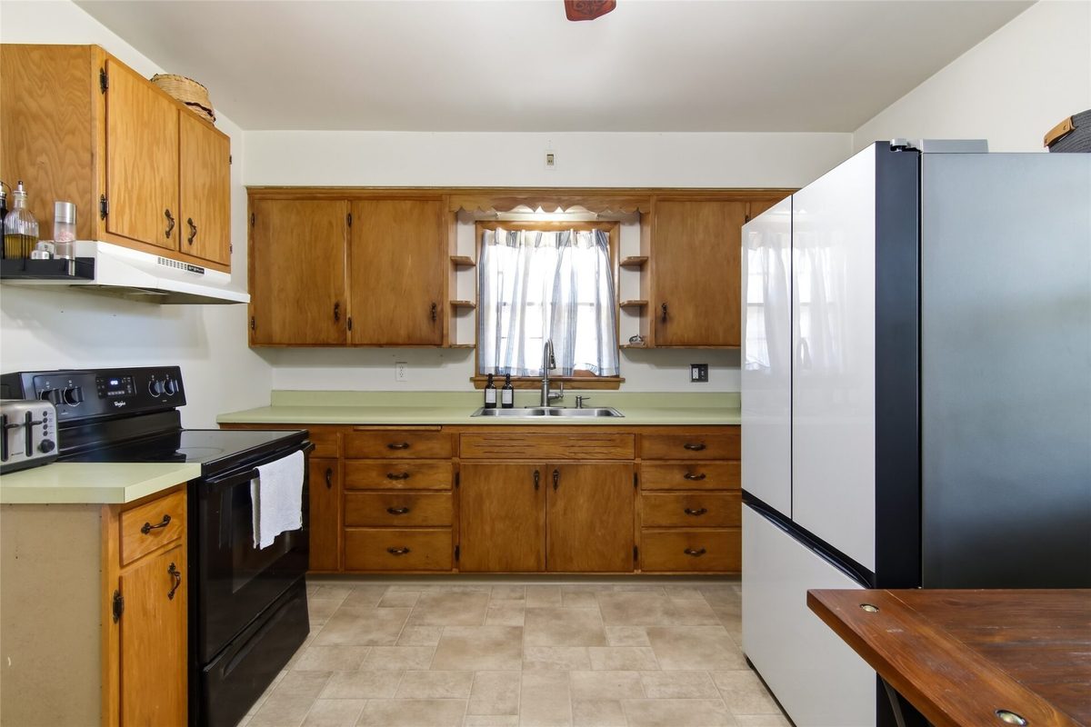 484 A Street, Chippewa Falls WI 54729 - Residential house for sale - MLS #1602923 - image8
