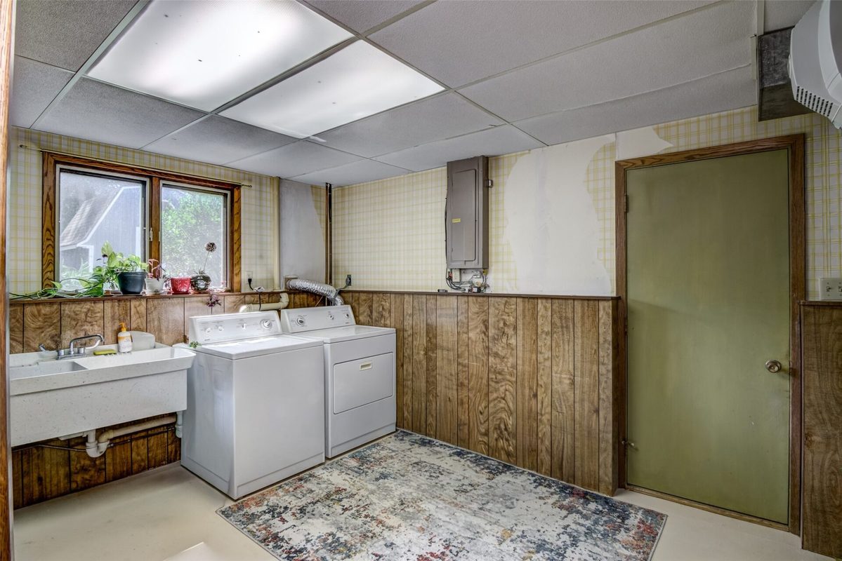1439 Cummings Avenue, Eau Claire WI 54701 - Residential house for sale - MLS #1603959 - image27