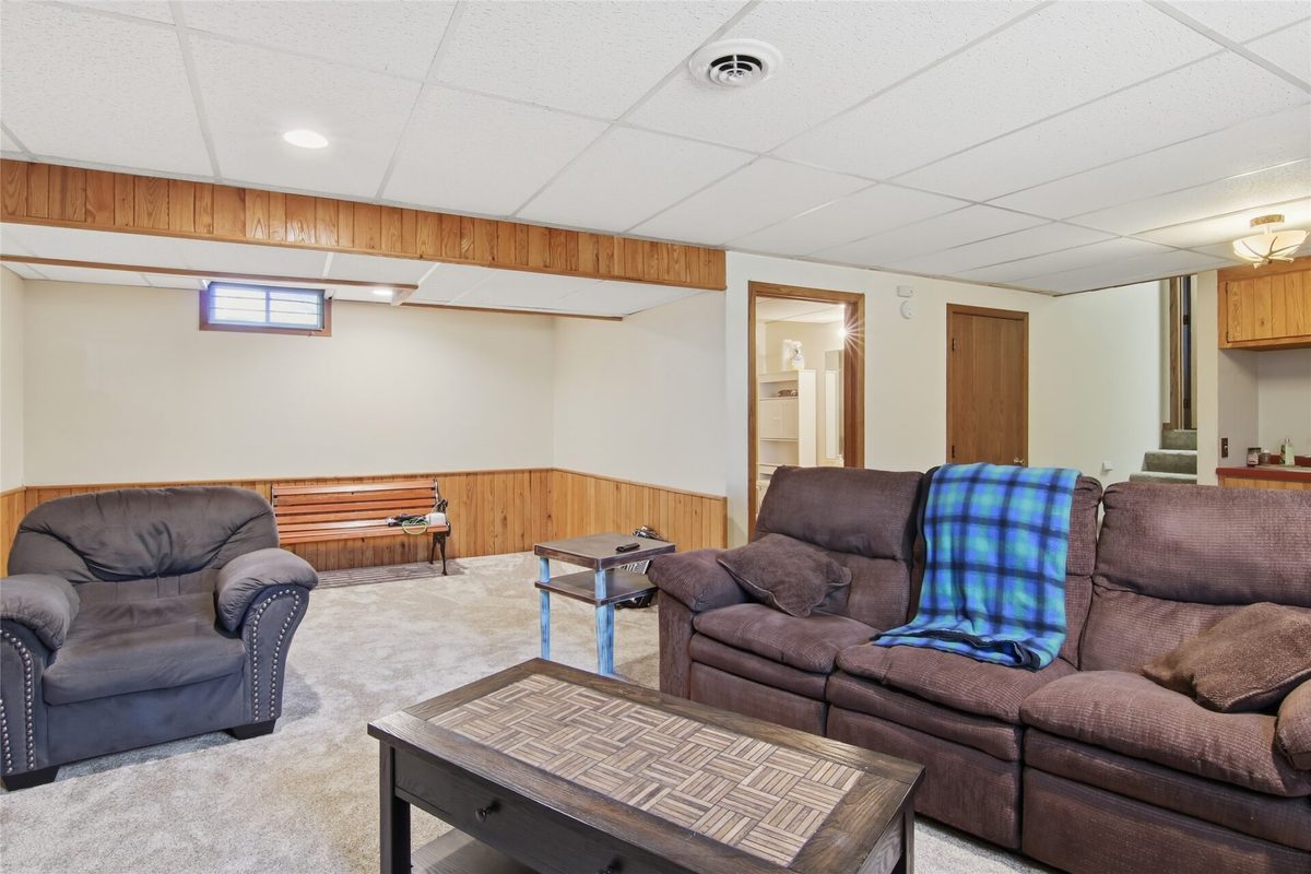 Residential at 2107 15th Street, Eau Claire, WI 54703 — photo 28