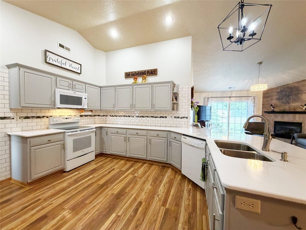 1220 Orchard Beach Lane, Rice Lake WI 54868 - Residential house for sale - MLS #1604286 - image4