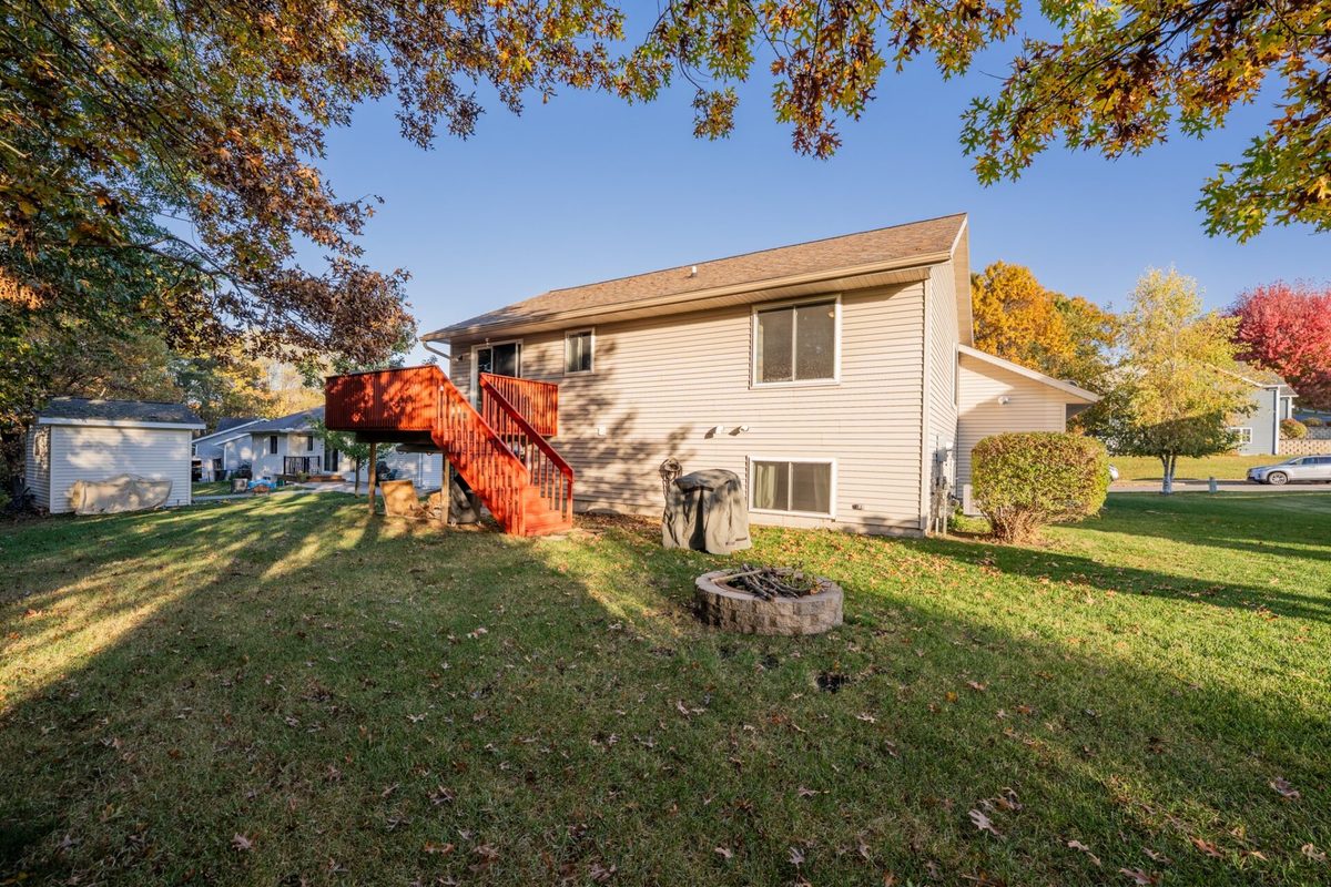 2411 Kenora Parkway, Eau Claire WI 54703 - Residential house for sale - MLS #1606120 - image36