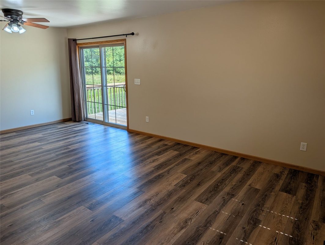 400-402 Main St, Cadott WI 54727 - ResidentialIncome house for sale - MLS #1604817 - image4
