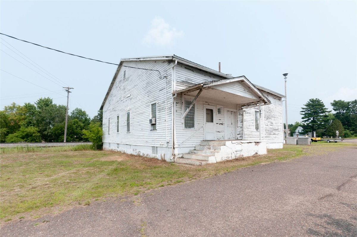 607 Lodi Avenue, Cameron WI 54822 - CommercialSale house for sale - MLS #1603105 - image3