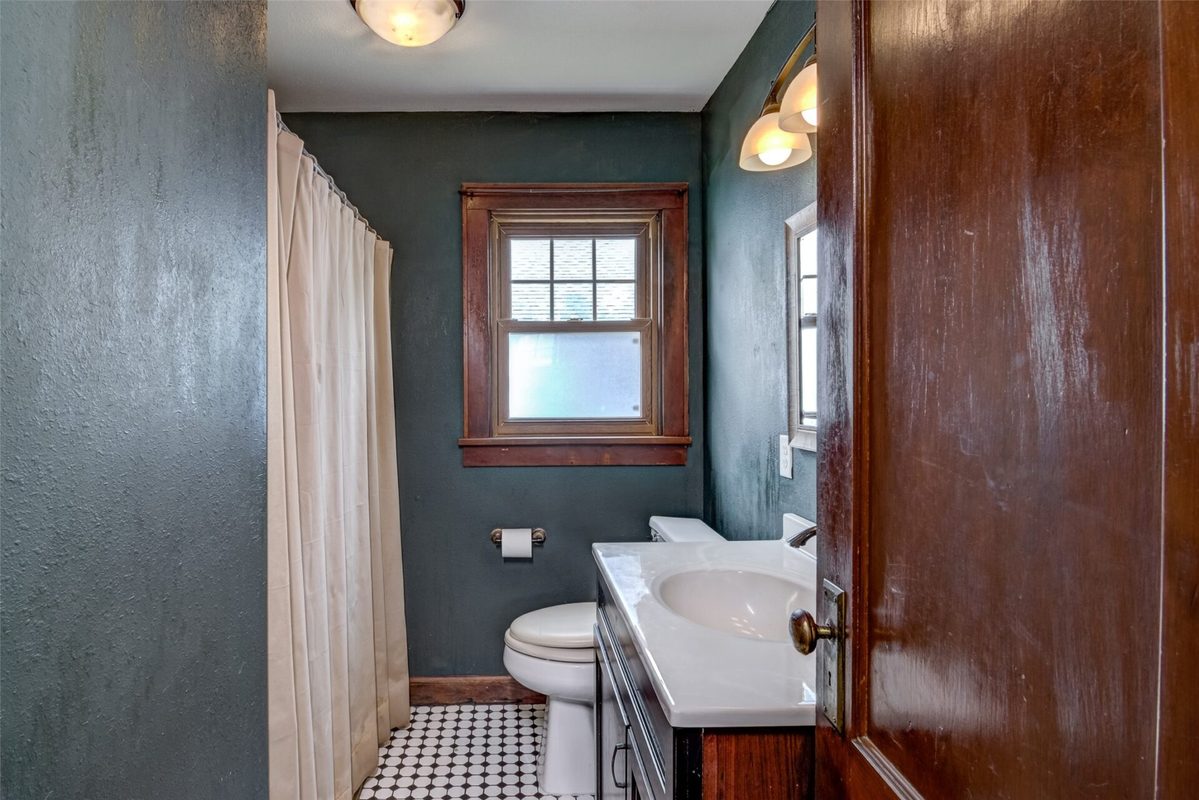 523 Elm Street, Chippewa Falls WI 54729 - Residential house for sale - MLS #1604134 - image17