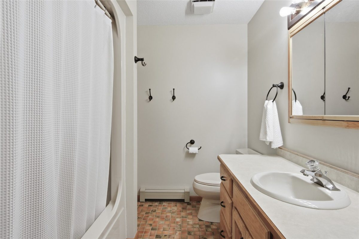 6740W Moose Lake Road, Hayward WI 54843 - Residential house for sale - MLS #1604634 - image30