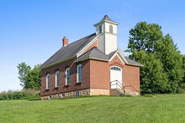 W1297 450th Avenue Elmwood WI 54740