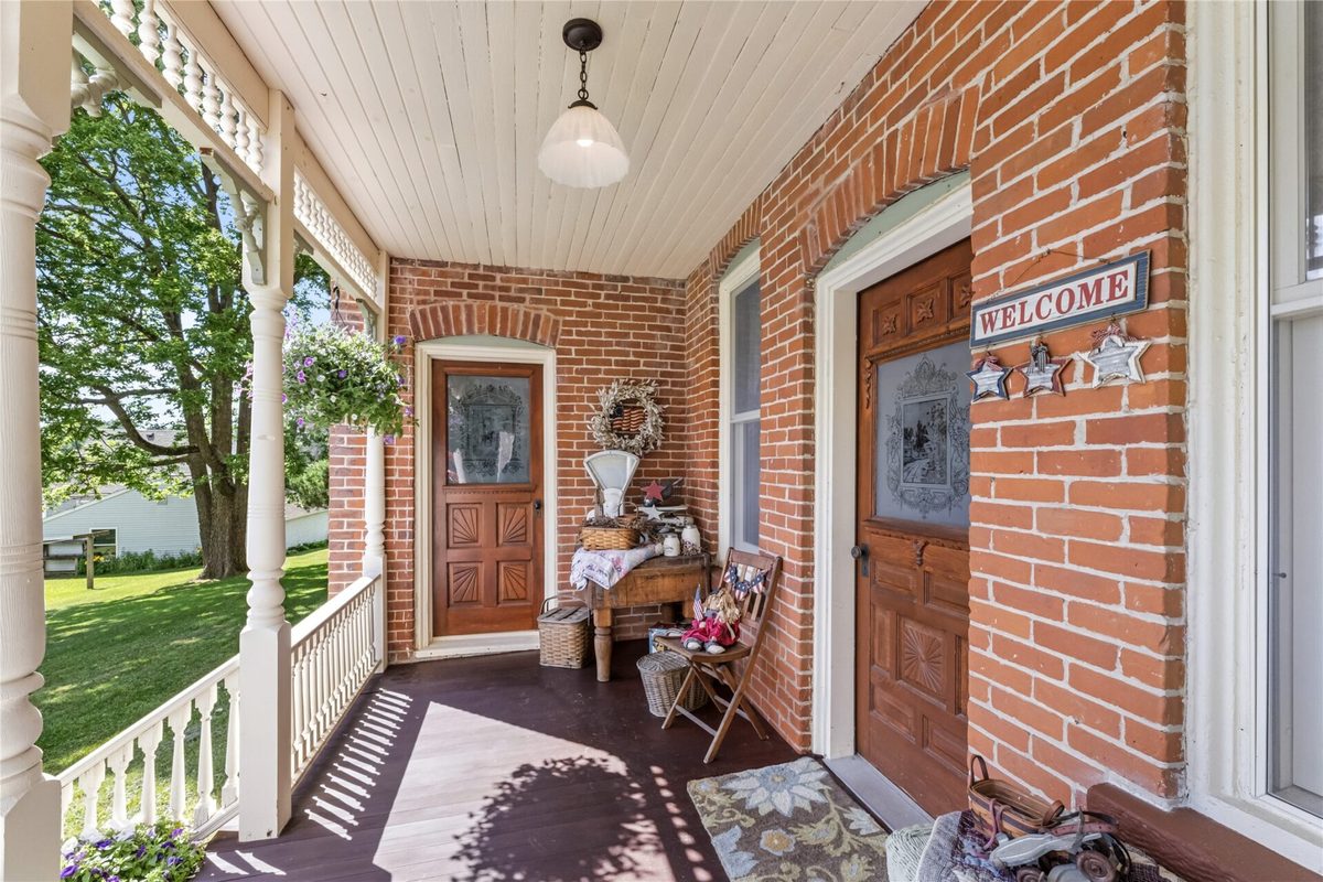 22961 Church Street, Ettrick, WI