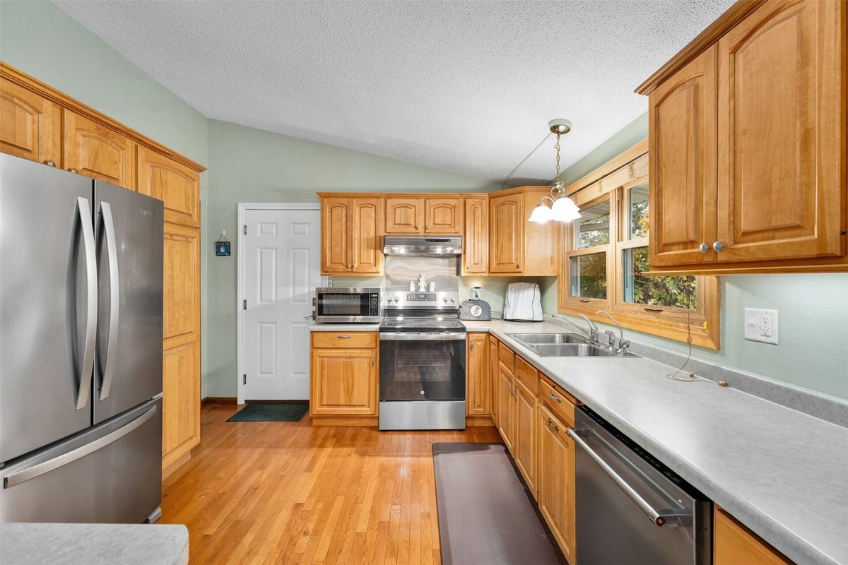 N7012 560th Street, Menomonie WI 54751 - Residential house for sale - MLS #1605989 - image13
