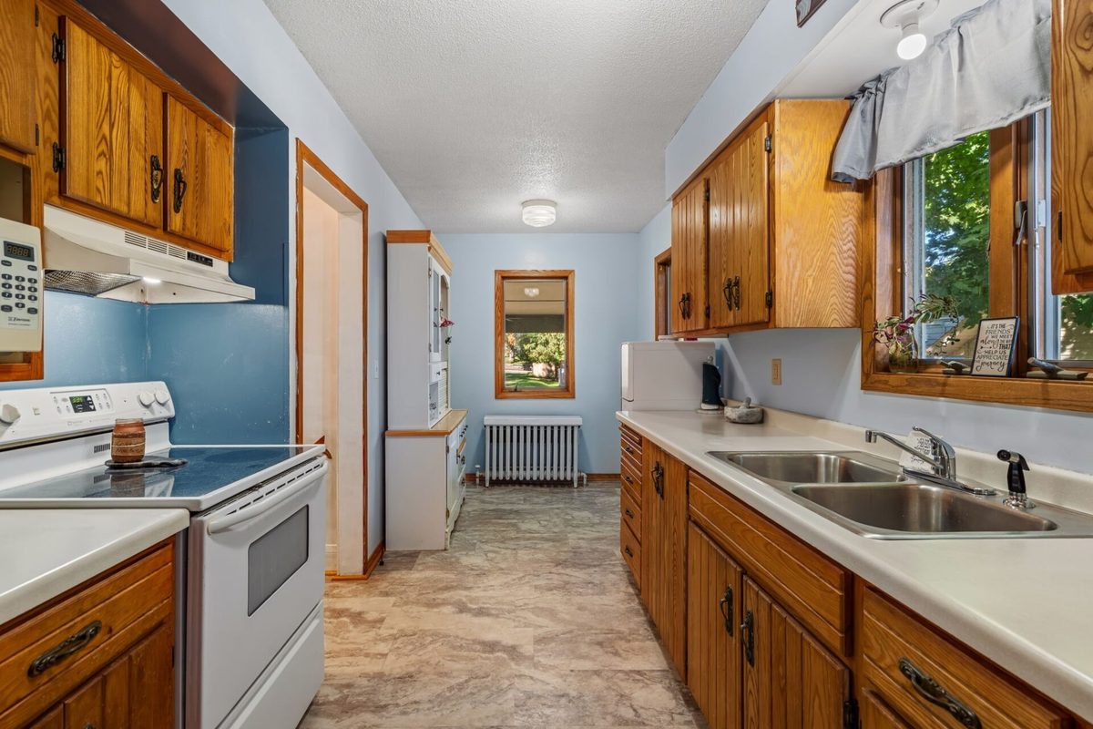 105 6th Avenue, Shell Lake WI 54871 - Residential house for sale - MLS #1605401 - image12