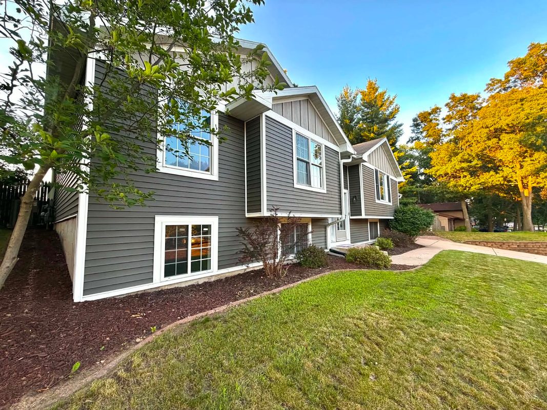 718 Farr Court, Eau Claire WI 54701 - Residential house for sale - MLS #1603328 - image3
