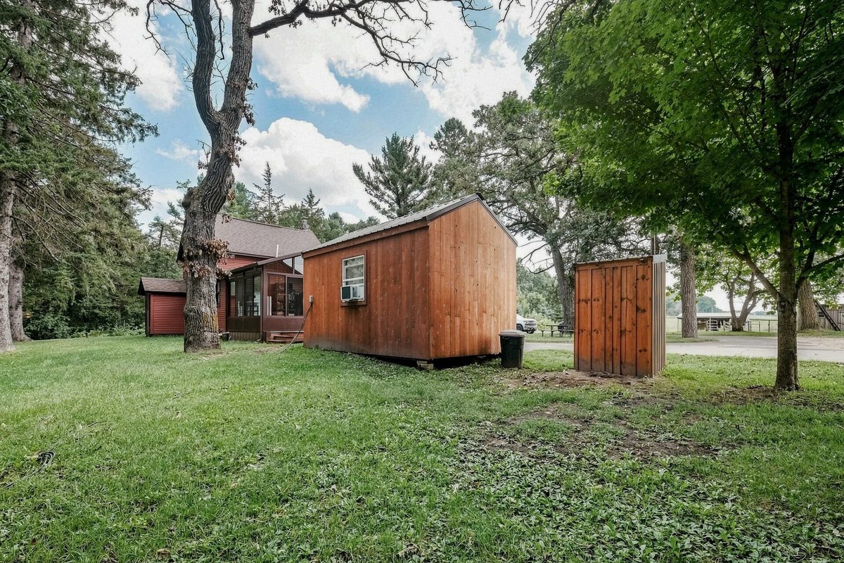 W2530 Cedar Road, Eau Claire WI 54701 - Residential house for sale - MLS #1604609 - image8