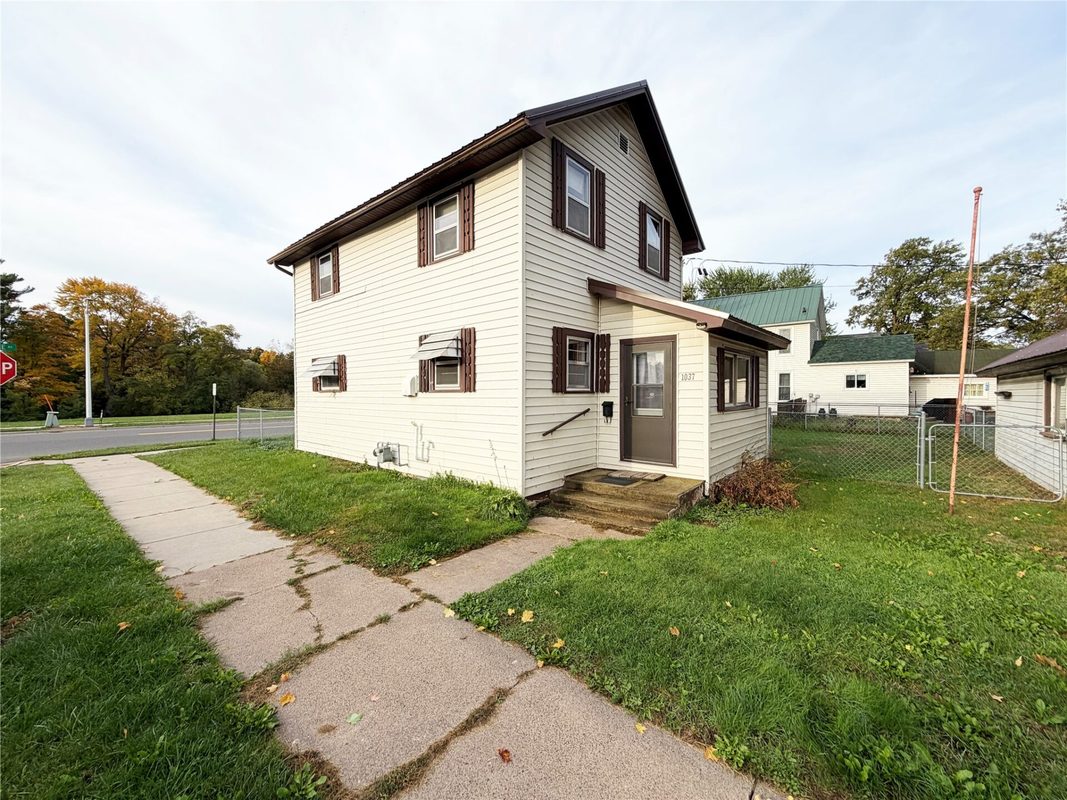 1037 La Salle Avenue, Barron WI 54812 - Residential house for sale - MLS #1605477 - image18