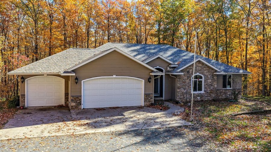 N4433 Forest Creek Drive