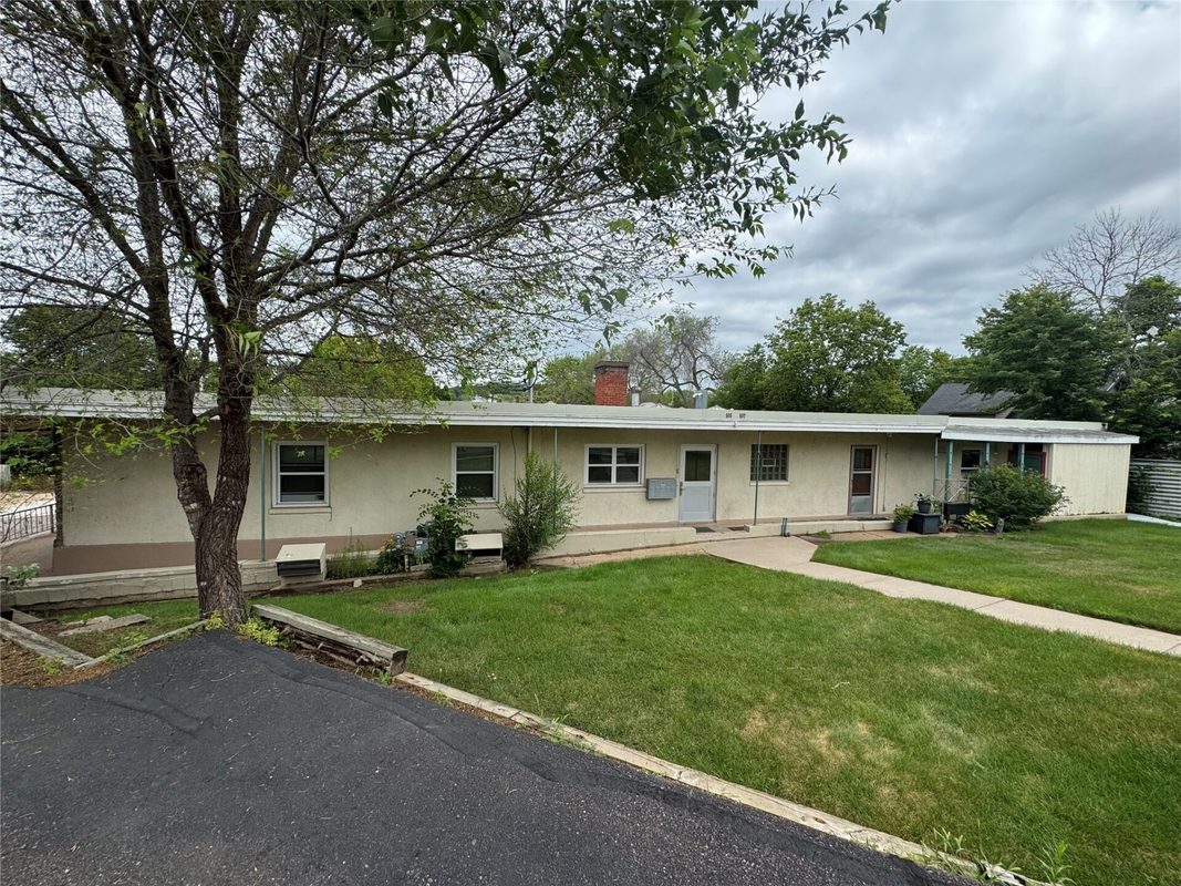 1305 Woodland Avenue, Eau Claire WI 54701 - ResidentialIncome house for sale - MLS #1603492 - image3