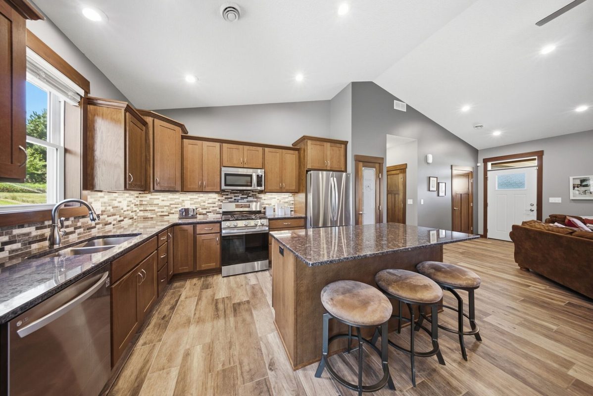 911 67th Avenue, Hudson WI 54016 - Residential house for sale - MLS #1603301 - image6