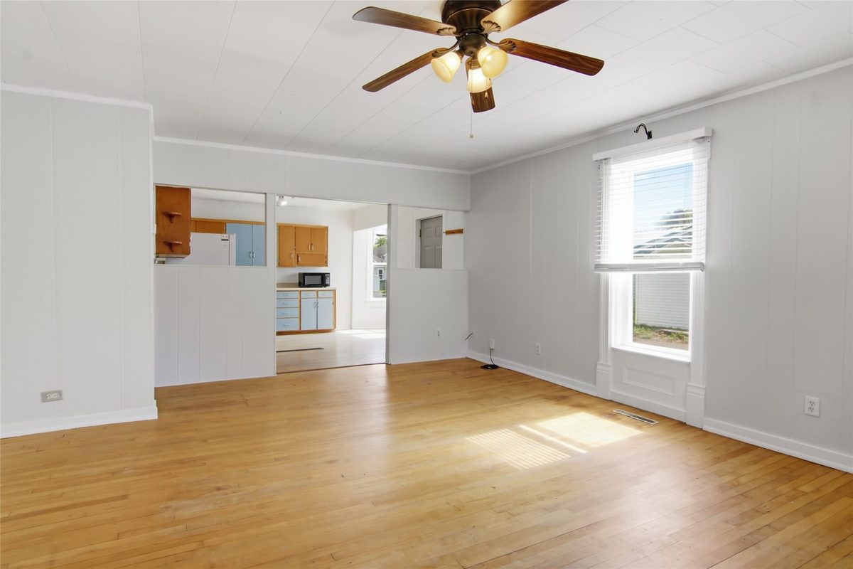 107 Grove Street, Chippewa Falls WI 54729 - ResidentialIncome house for sale - MLS #1604377 - image2
