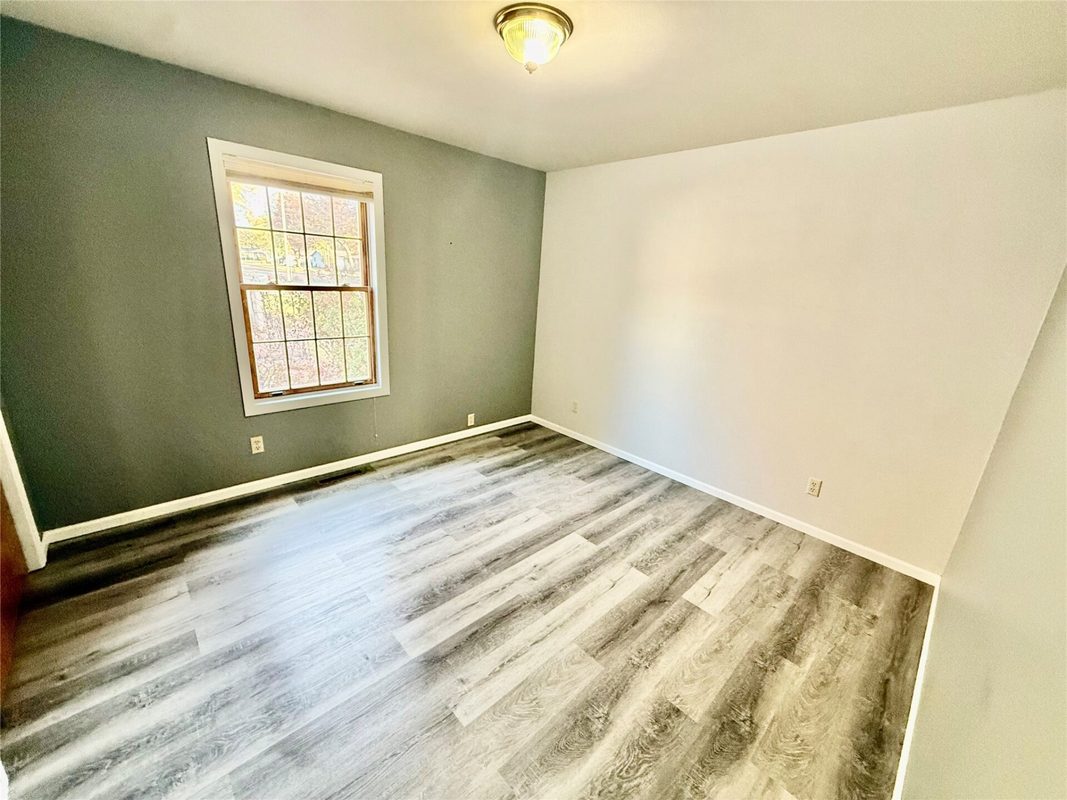 3003 Green View Drive, Eau Claire WI 54703 - Residential house for sale - MLS #1605951 - image16