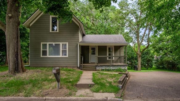 309 Marston Court, Eau Claire WI 54701 - ResidentialIncome house for sale - MLS #1603139 - image1