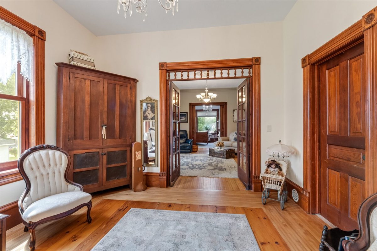 22961 Church Street, Ettrick, WI