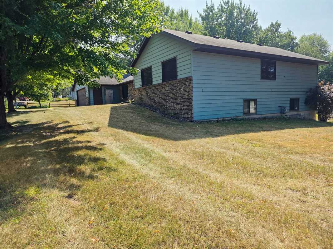 302 Summit Court, Chippewa Falls WI 54729 - Residential house for sale - MLS #1604313 - image28