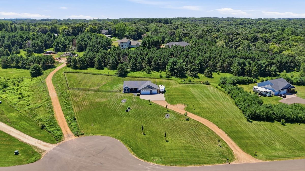 911 67th Avenue, Hudson WI 54016 - Residential house for sale - MLS #1603301 - image25