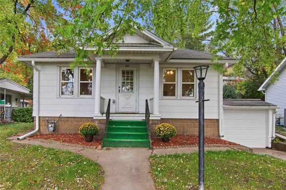 831 Hastings Way, Eau Claire WI 54703 - Residential house for sale - MLS #1605891 - image1