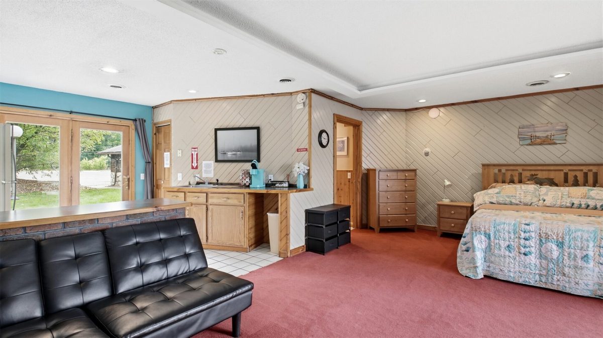 2542 8 1/4 Avenue, Chetek WI 54728 - CommercialSale house for sale - MLS #1605022 - image45