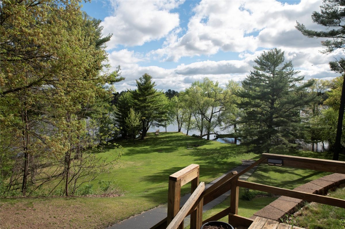 19526 74th Avenue, Chippewa Falls, WI