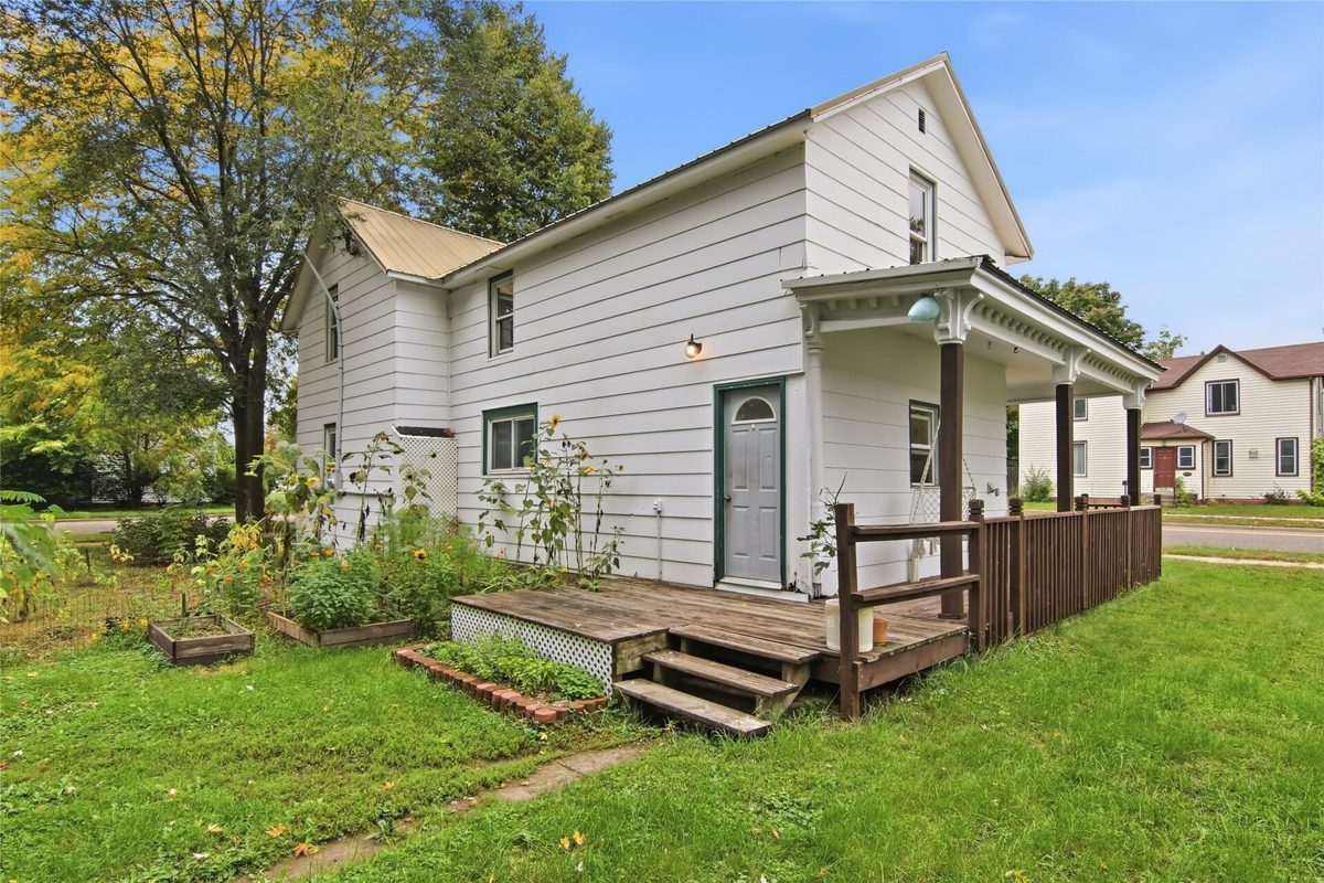 465 Spruce Street, Chippewa Falls WI 54729 - Residential house for sale - MLS #1605403 - image3