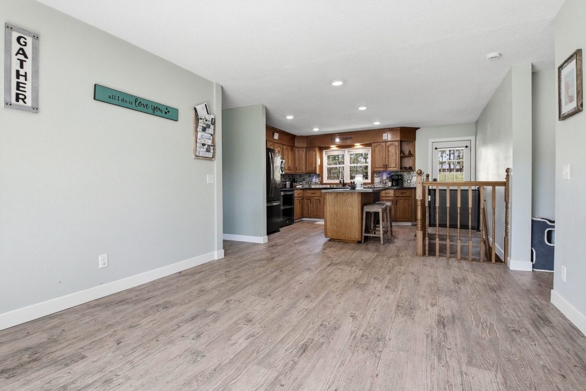 404 Drier Street Durand WI 54736 — photo 9